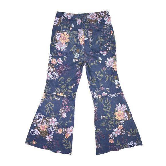 We The Free x Free People Youthquake Navy Floral Cropped Flare Jeans - Size 27 - Picture 3 of 9
